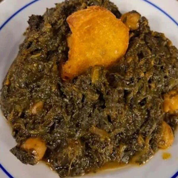 guiso de espinacas con bacalao en sevilla