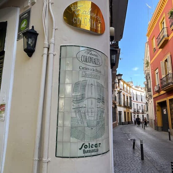 loscoloniales-fachada-comerensevilla