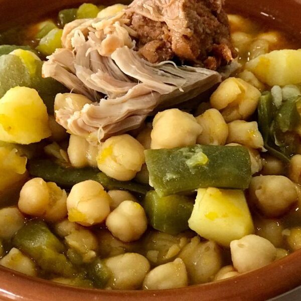 cocido en bar santos comer en sevilla