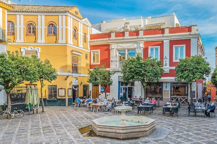 Tapas por el centro de Sevilla: guía imprescindible para comer bien