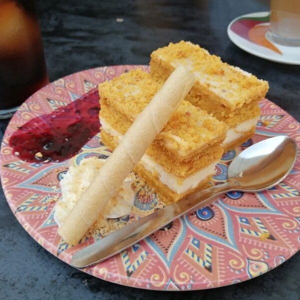 comer pasteles en triana