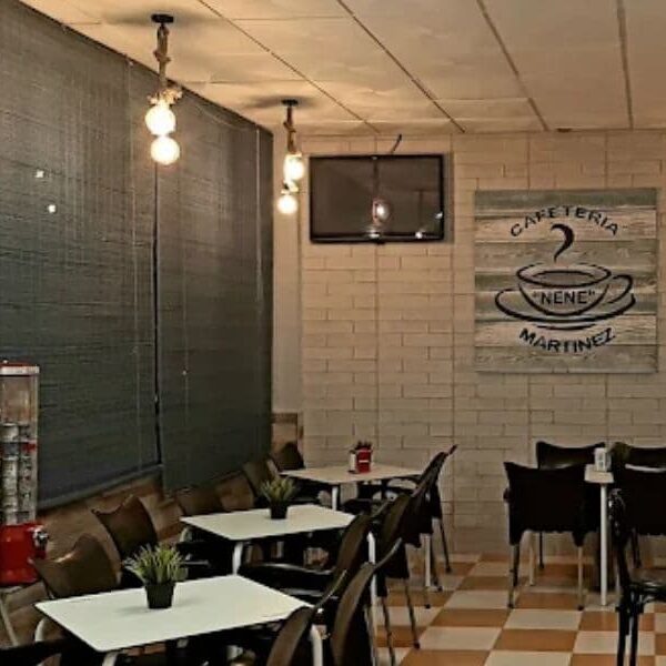 Cafeteria Pasteleria Martinez Nene