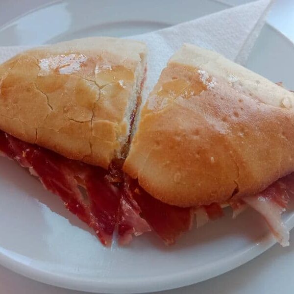 montadito en sevilla este