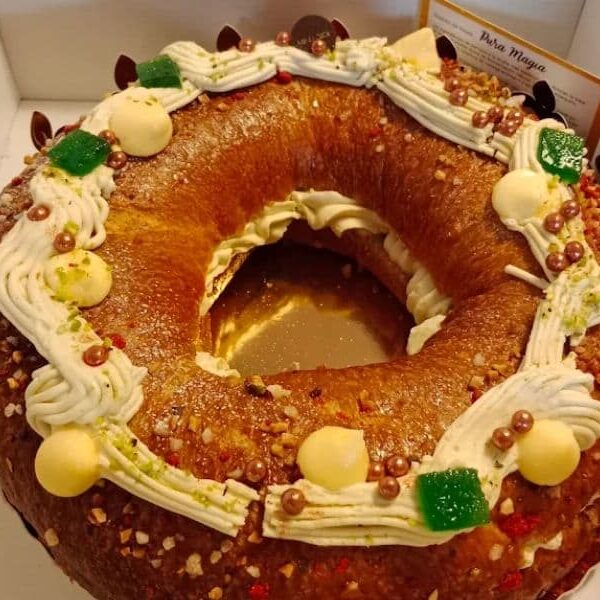 Roscón de reyes de nata