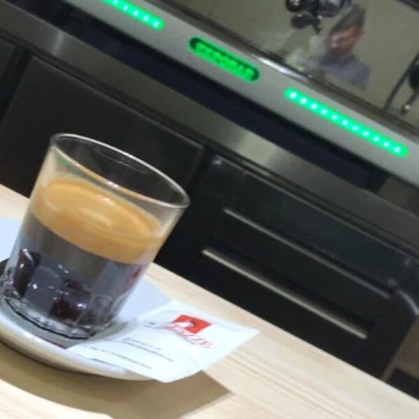 café solo pequeño