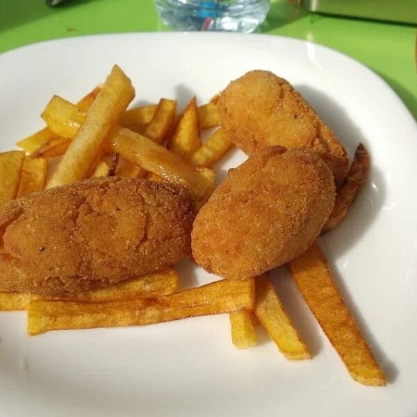 comer croquetas caseras en sevilla