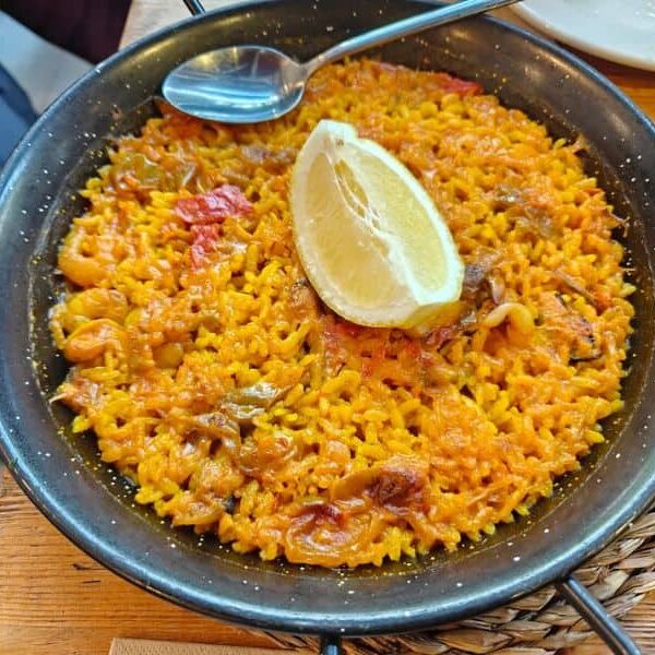 paella de carne bar génova